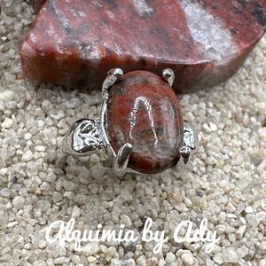 Alquimia Silver and Red Ring with Oval Stone and Decorative Band